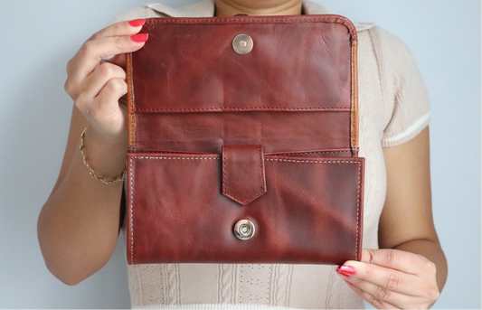 Bordeaux Scales -Wallet