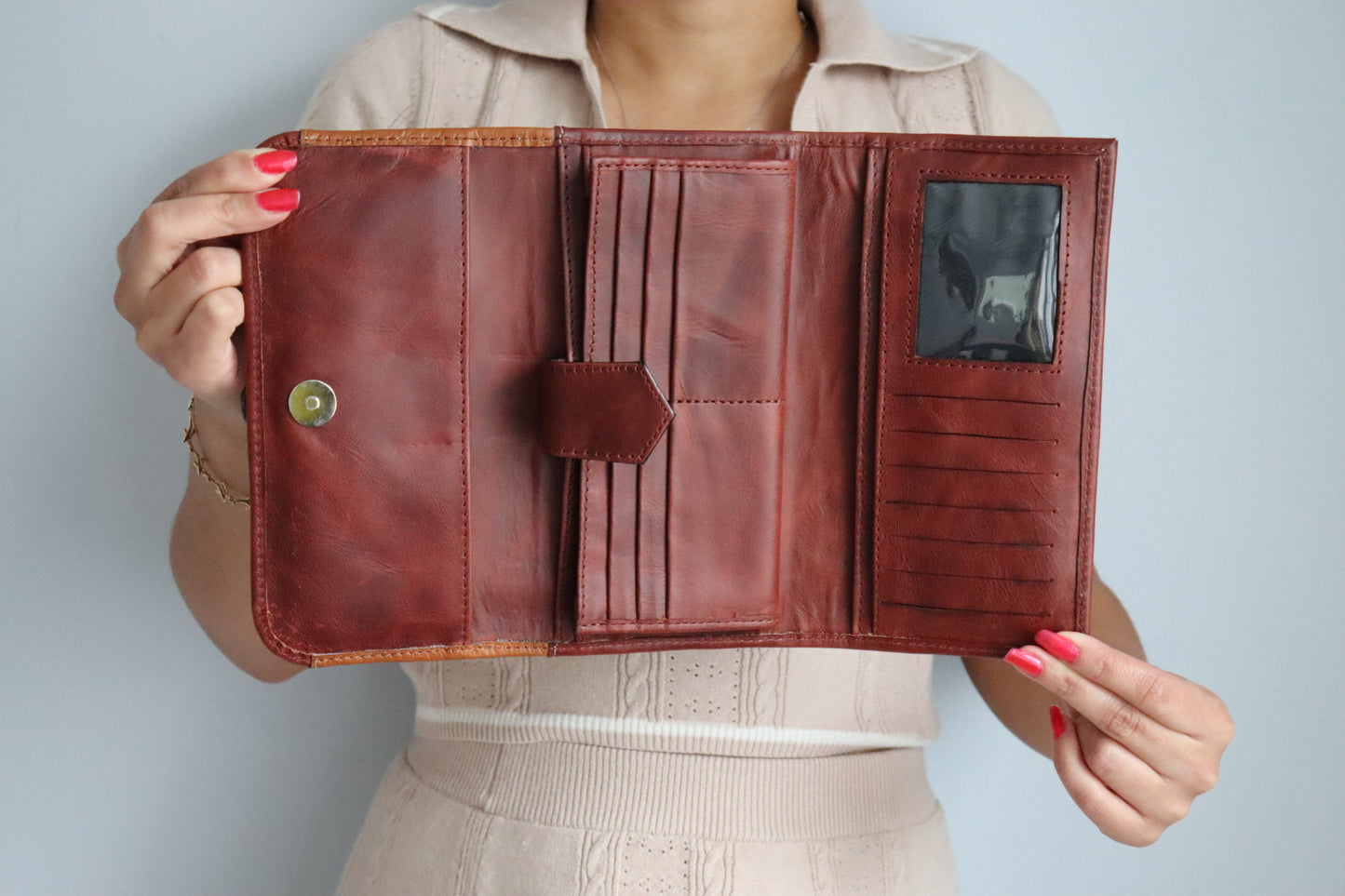 Bordeaux Scales -Wallet